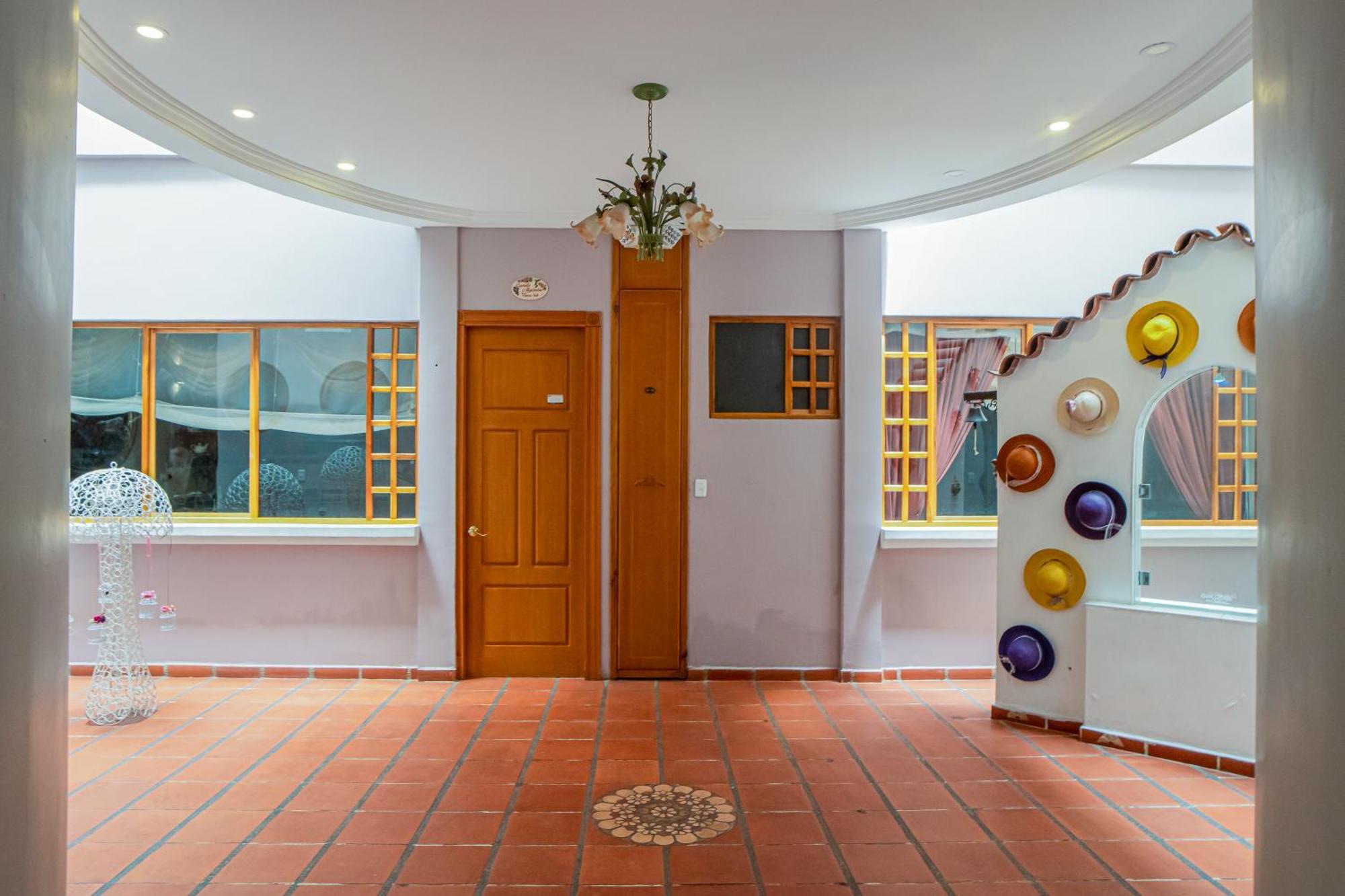 Hotel Boutique Casa Ruth En Cuenca Exterior photo
